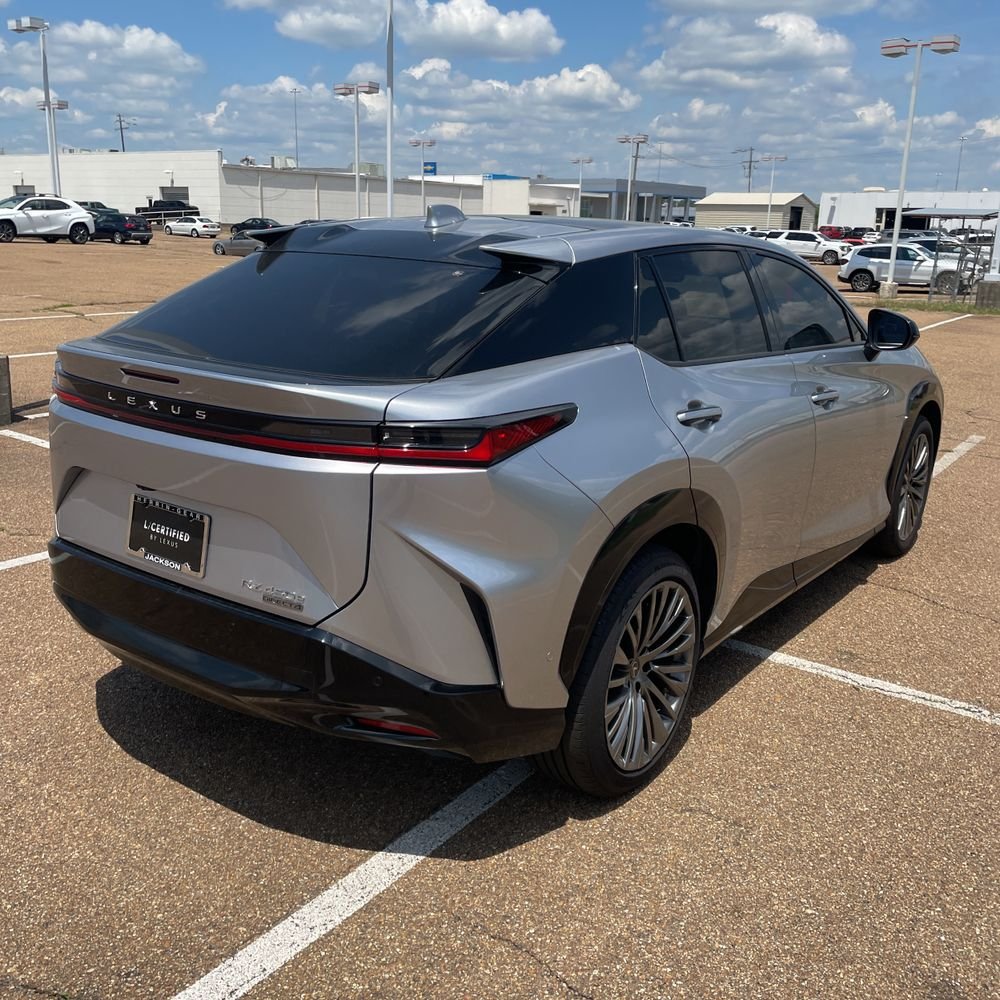 2023 Lexus RZ 450e